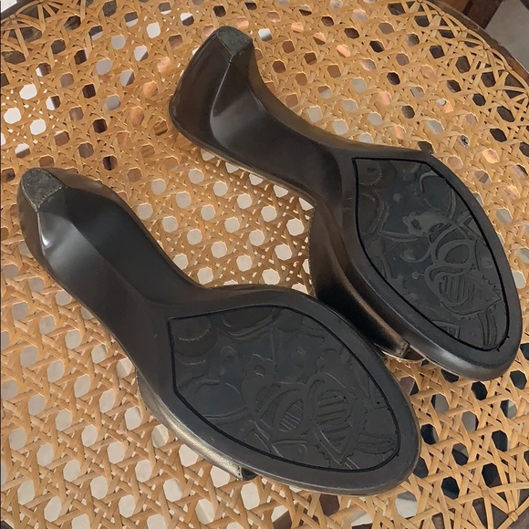 Bandolino Sandals size 6.5 taupe color - Picture 8 of 8